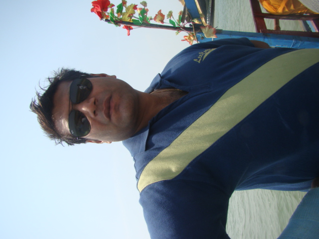 coOL HUNK....